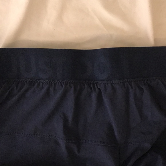 Nike dry-fit shorts - Picture 4 of 5